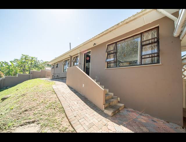 3 BEDROOM HOUSE FOR SALE IN NAHOON VALLEY PARK